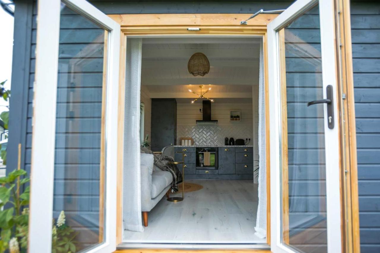 The Paddocks Cabin - Stylish, Cozy & Private 킬라니 외부 사진